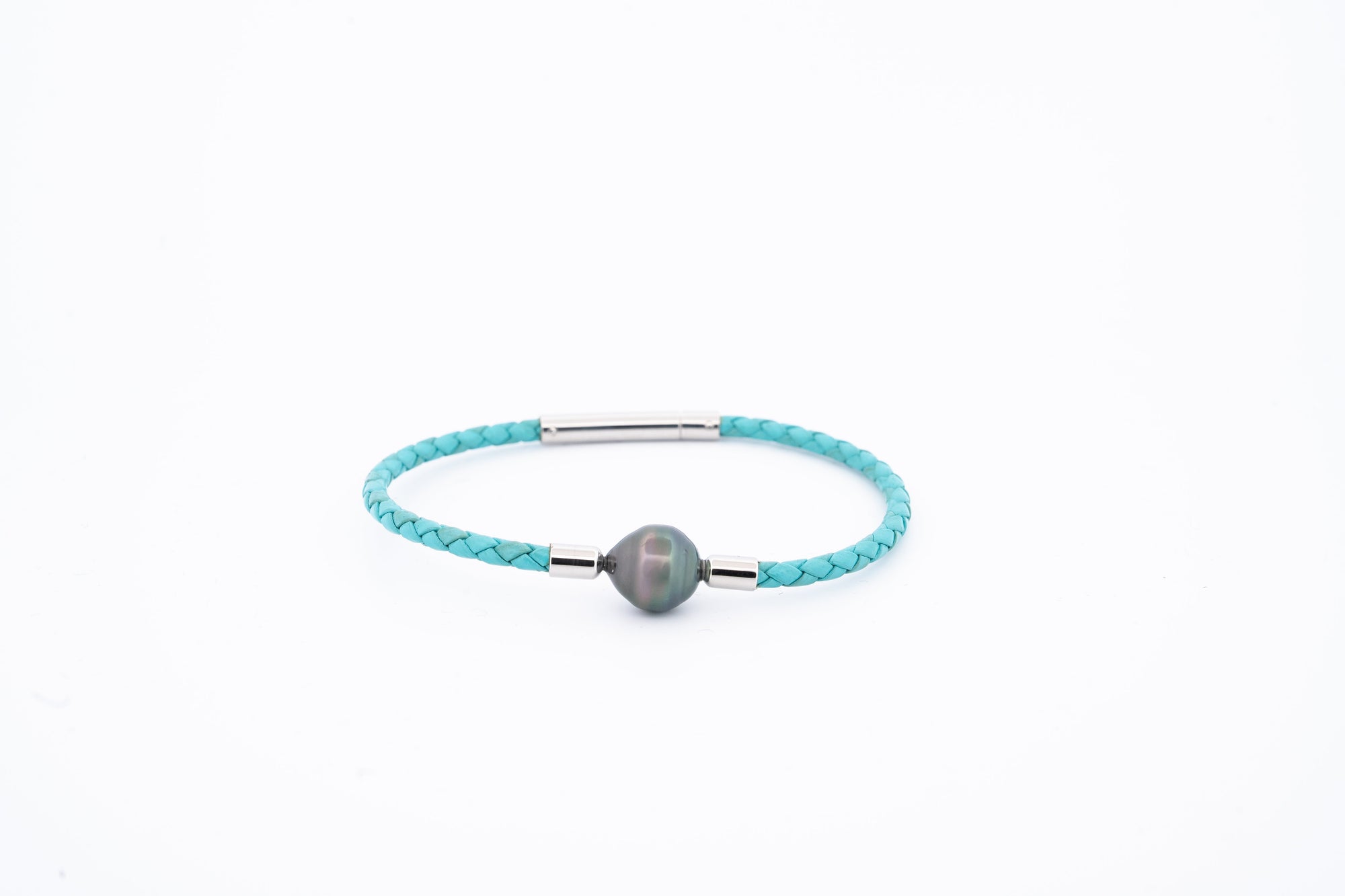 Baby Blue Leather Pearl Bracelet Black Tahiti