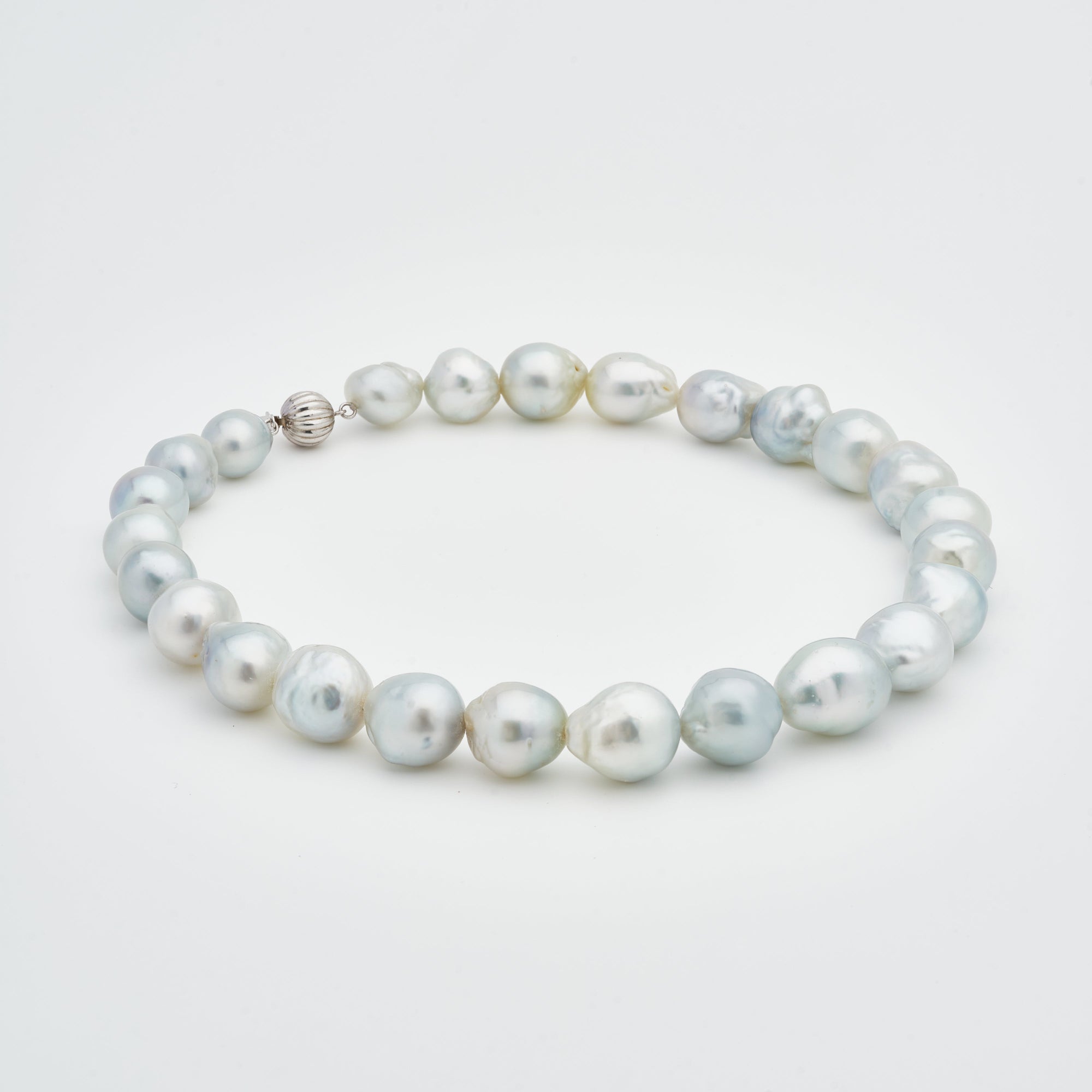 Luxury Baroque Pearl Necklace